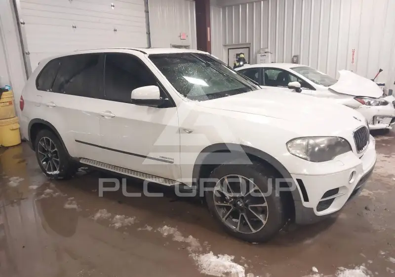 2011 BMW X5 photo