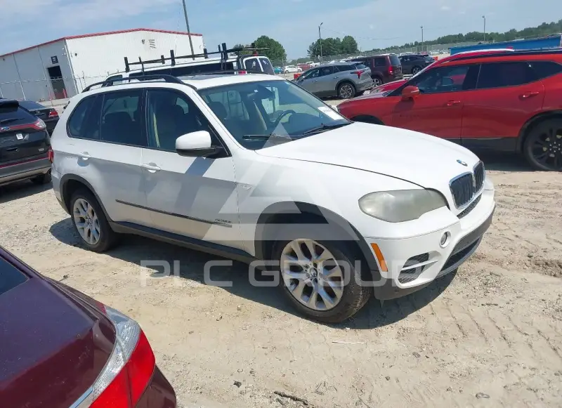 2011 BMW X5 photo
