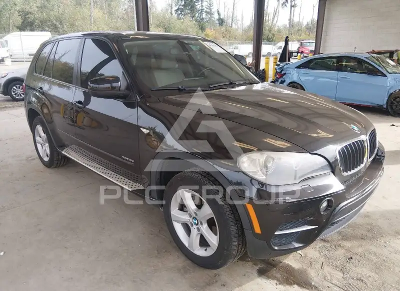 2011 BMW X5 photo