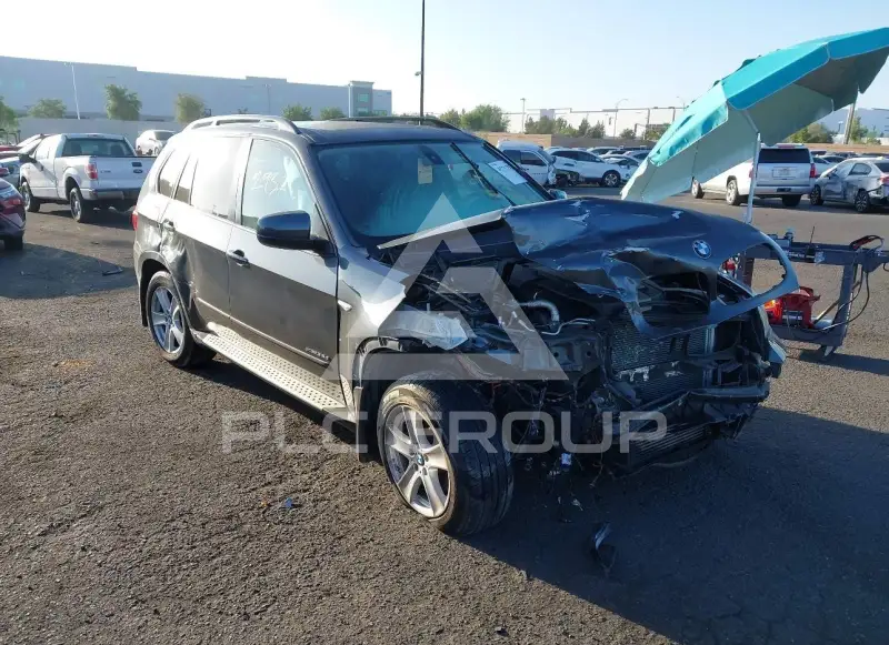 2011 BMW X5 photo