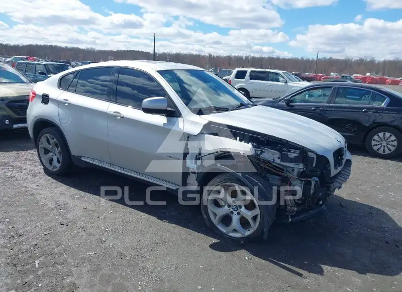 2011 BMW X6 фото