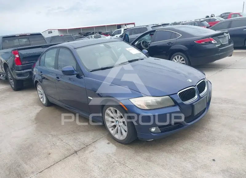 2011 BMW 328 photo
