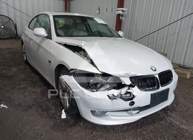 2011 BMW 328 фото