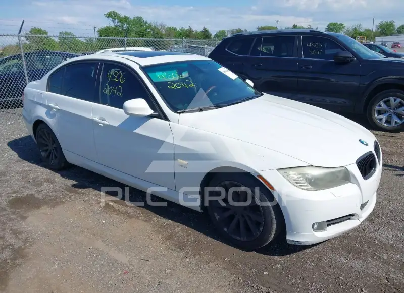 2011 BMW 328 photo