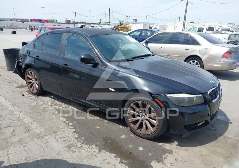 2011 BMW 328 photo
