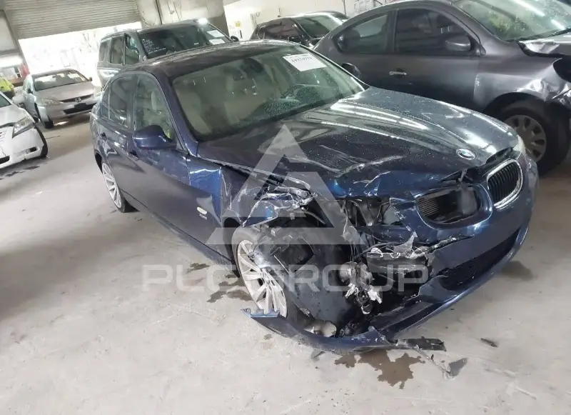 2011 BMW 328 photo