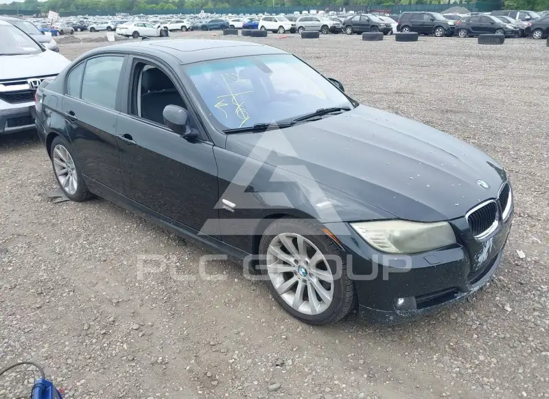 2011 BMW 328 photo