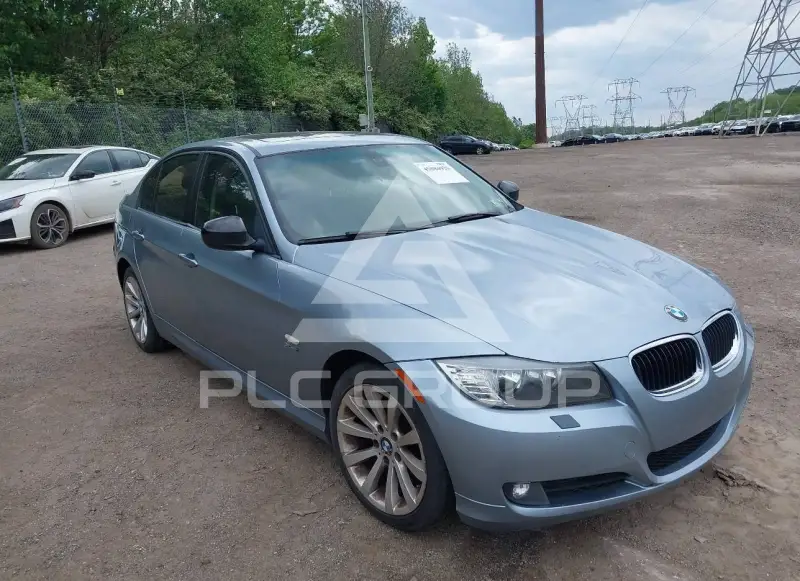 2011 BMW 328 photo
