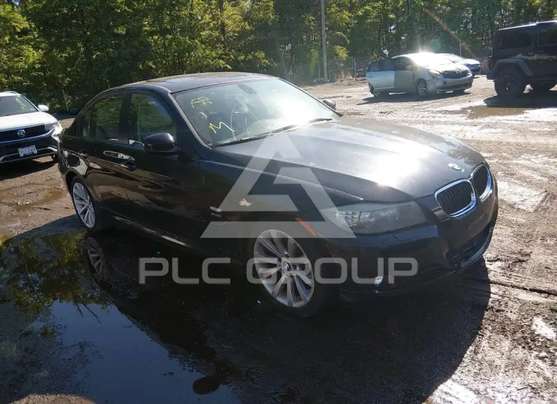 2011 BMW 328 photo