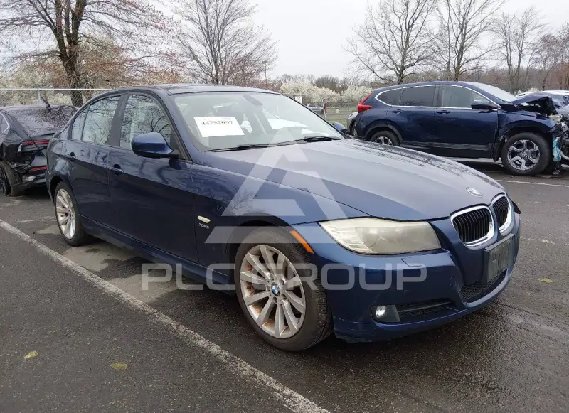 2011 BMW 328 photo