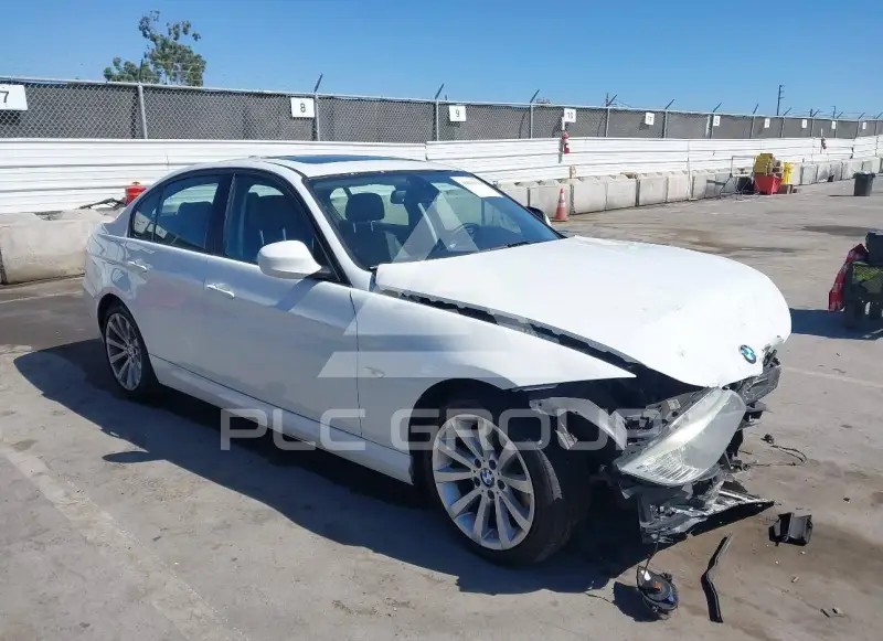 2011 BMW 328 фото