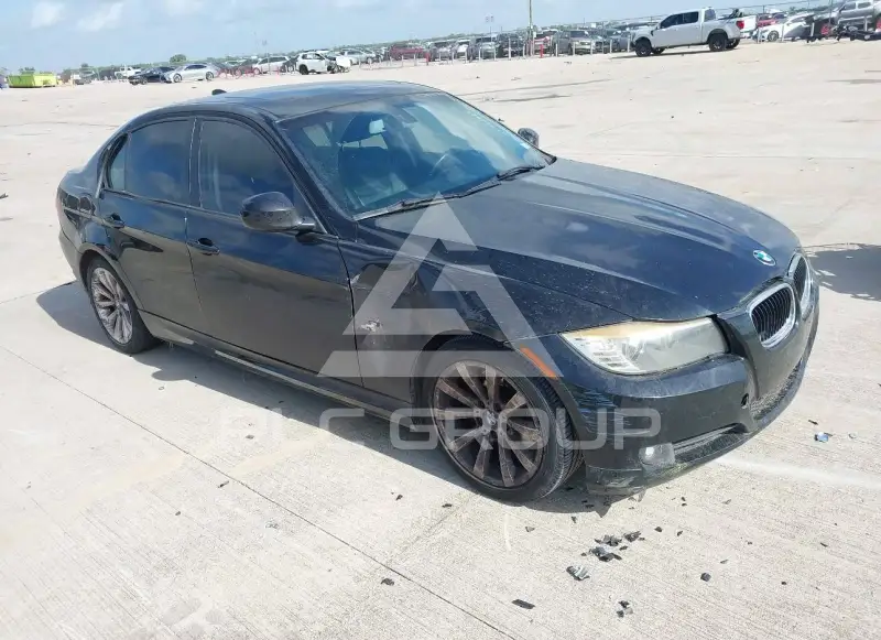 2011 BMW 328 photo