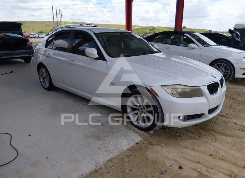 2011 BMW 328 photo