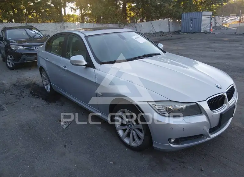 2011 BMW 328 photo