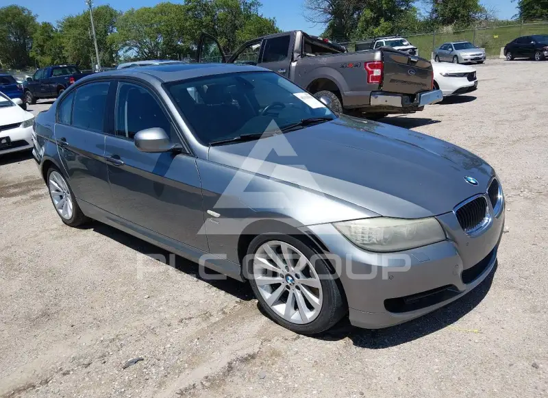 2011 BMW 328 фото