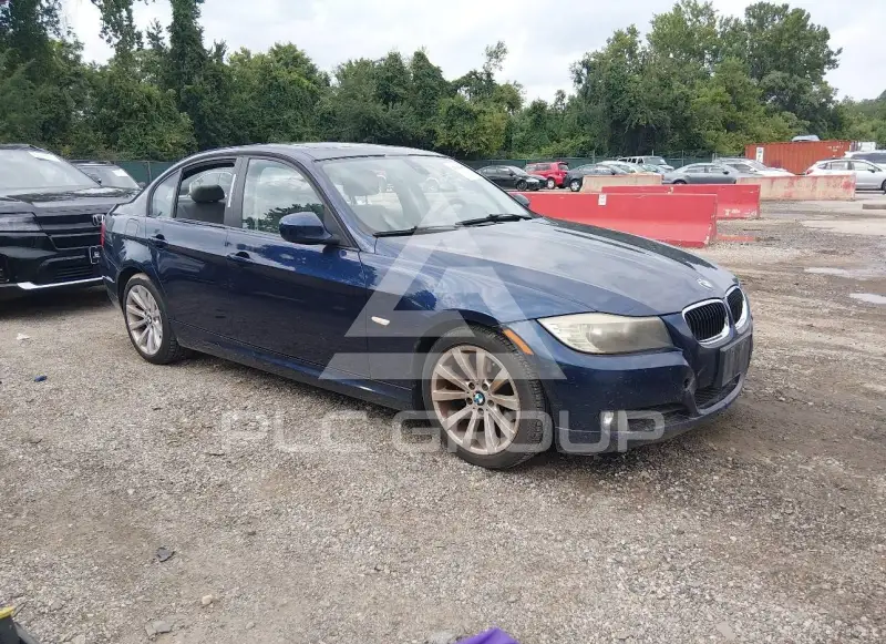 2011 BMW 328 photo