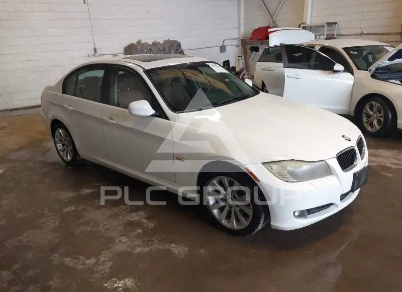 2011 BMW 328 photo