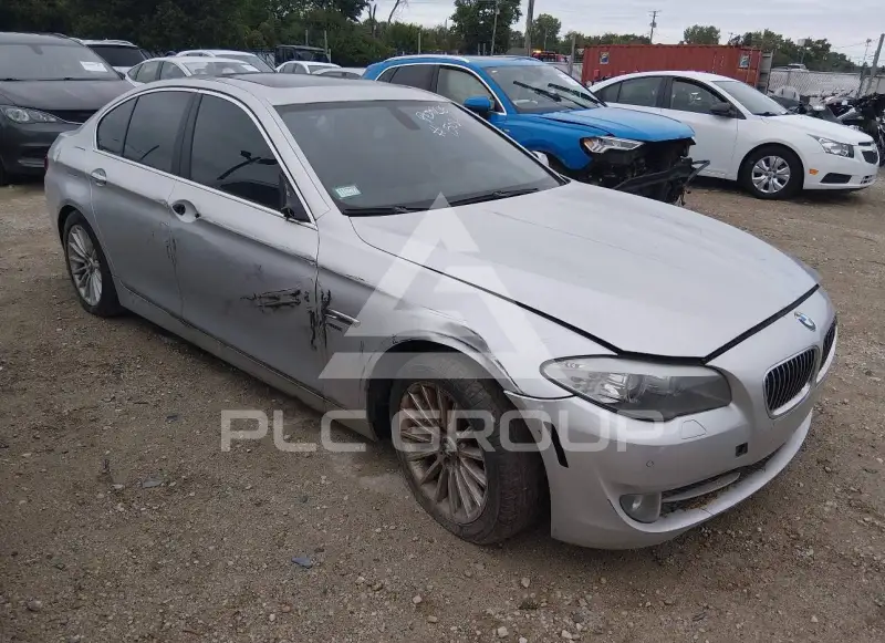 2011 BMW 535 фото