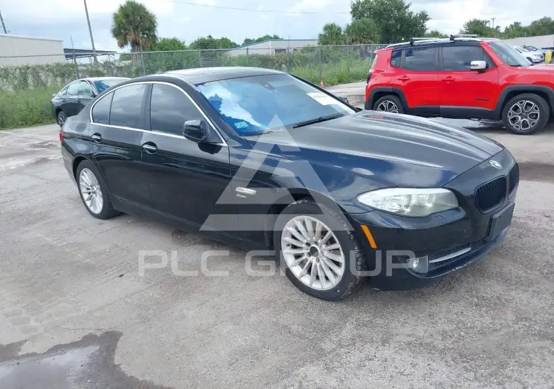 2011 BMW 535 photo