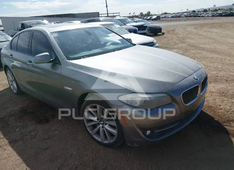 2011 BMW 535 фото
