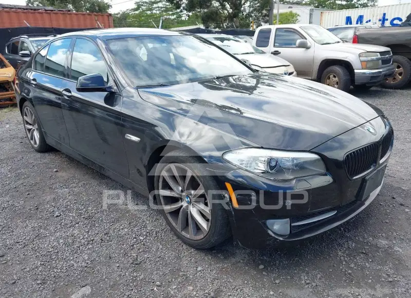 2011 BMW 535 фото