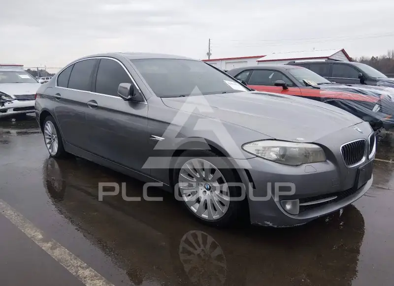 2011 BMW 535 photo