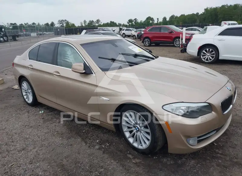 2011 BMW 535 фото