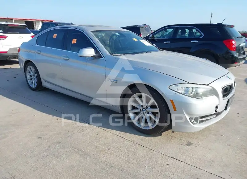 2011 BMW 535 фото