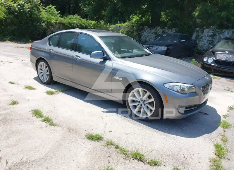 2011 BMW 535 фото