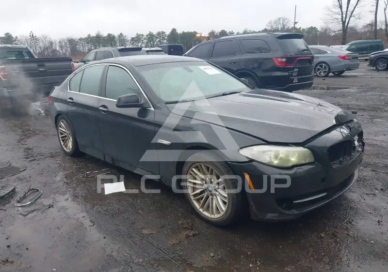 2011 BMW 535 photo