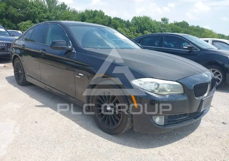 2011 BMW 535 фото