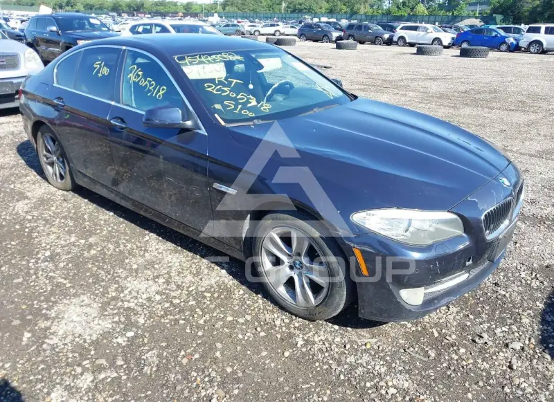 2011 BMW 528 фото