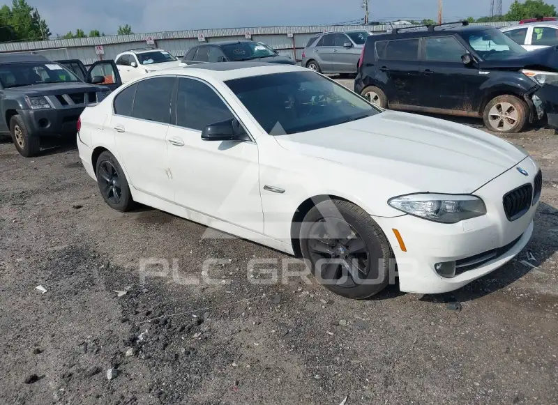 2011 BMW 528 фото