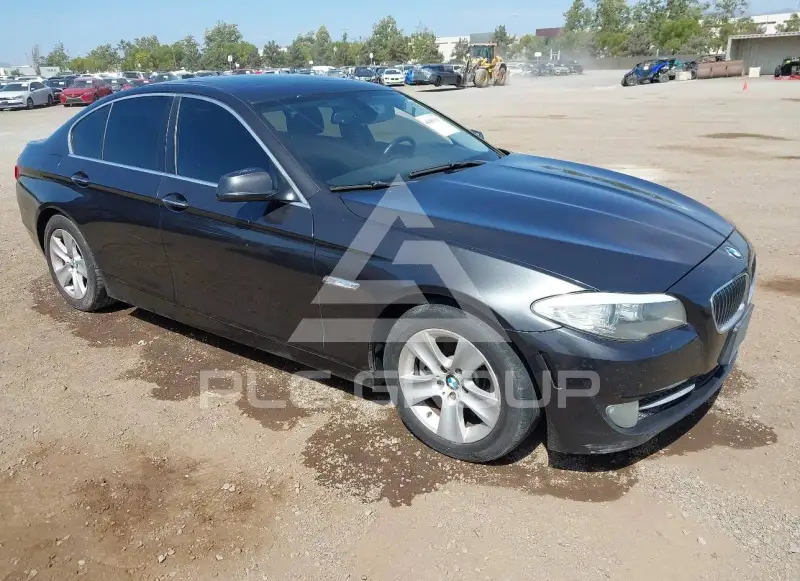 2011 BMW 528 фото