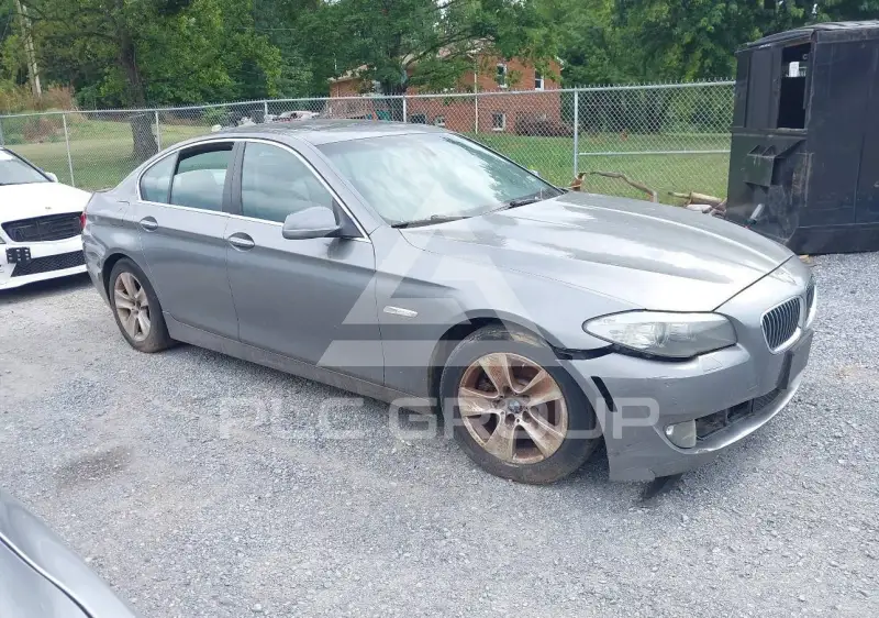2011 BMW 528 фото