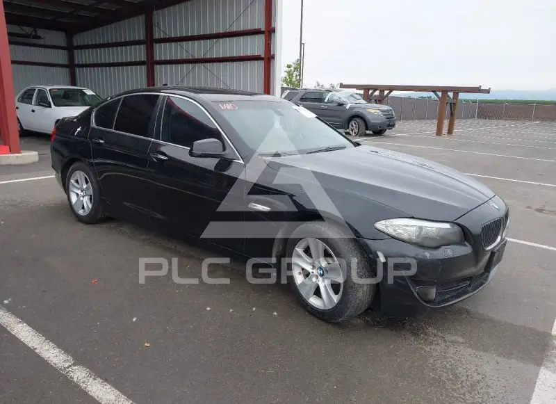 2011 BMW 528 фото