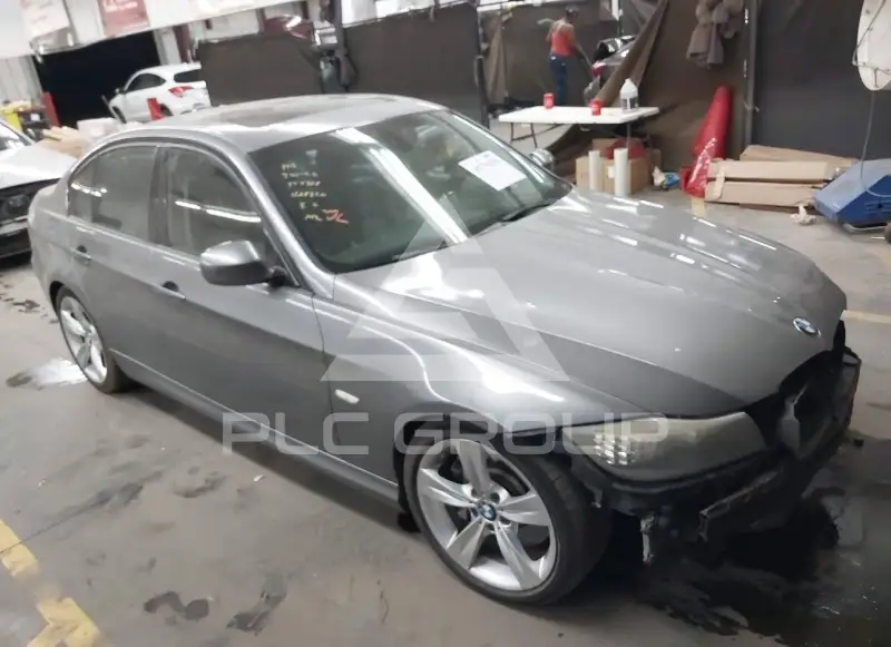 2011 BMW 335 фото