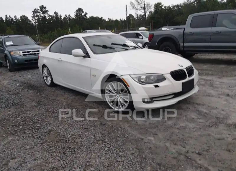 2011 BMW 335 фото