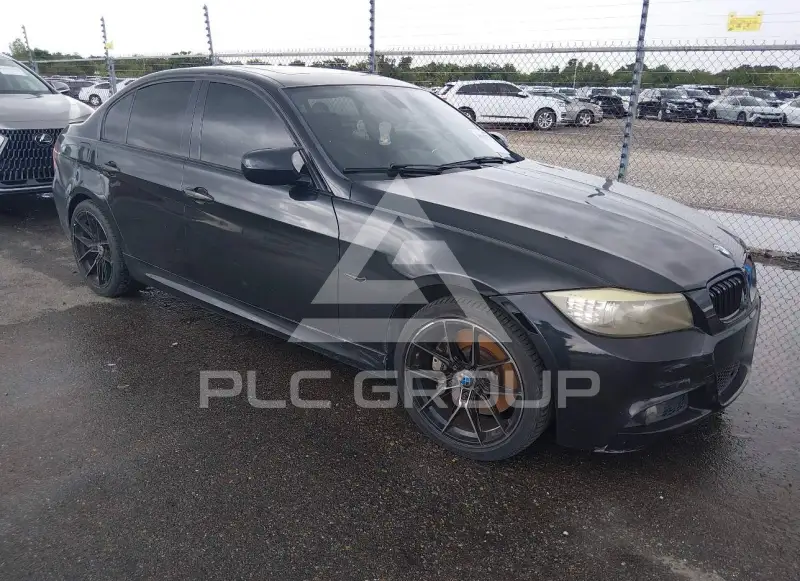 2011 BMW 335 фото