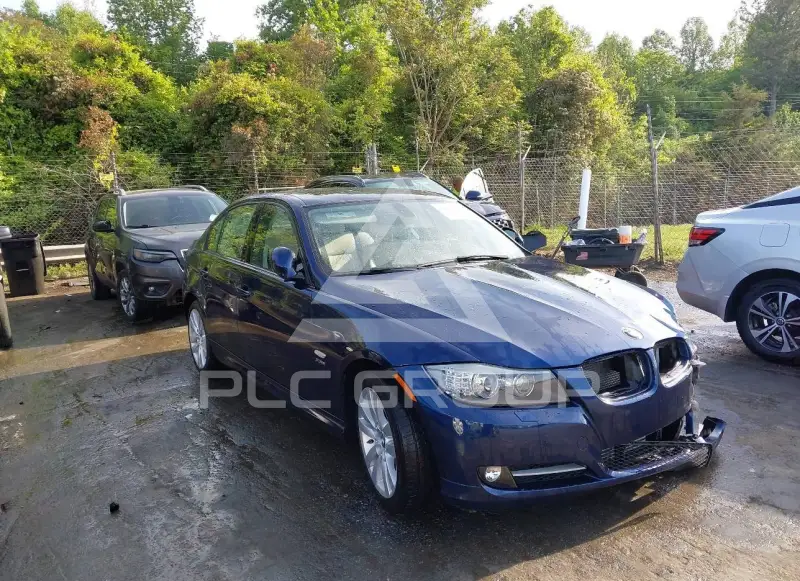 2011 BMW 335 photo