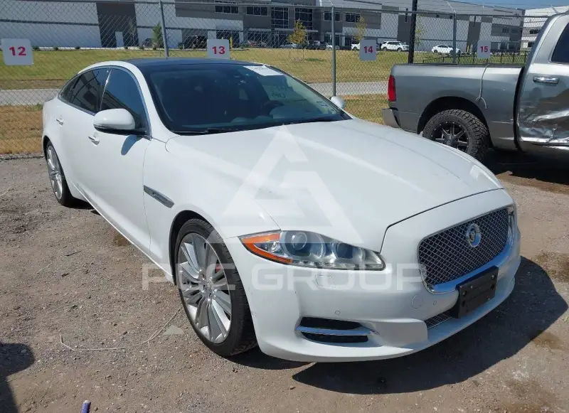 2011 Jaguar XJ фото