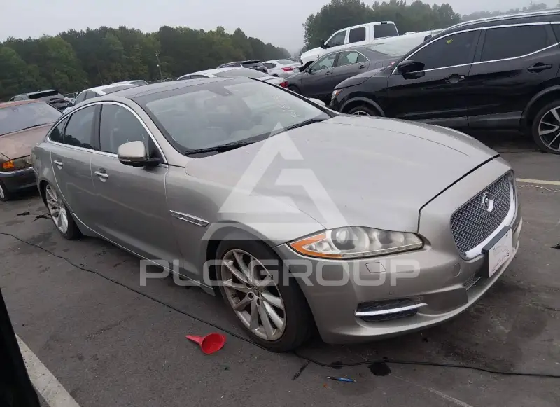 2011 Jaguar XJ фото