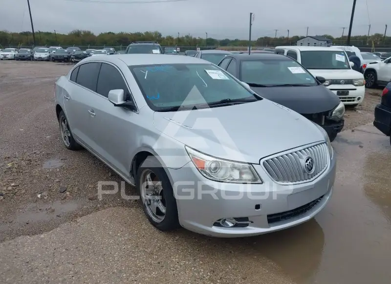 2011 Buick LACROSSE photo