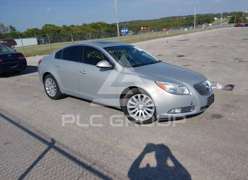 2011 Buick REGAL фото