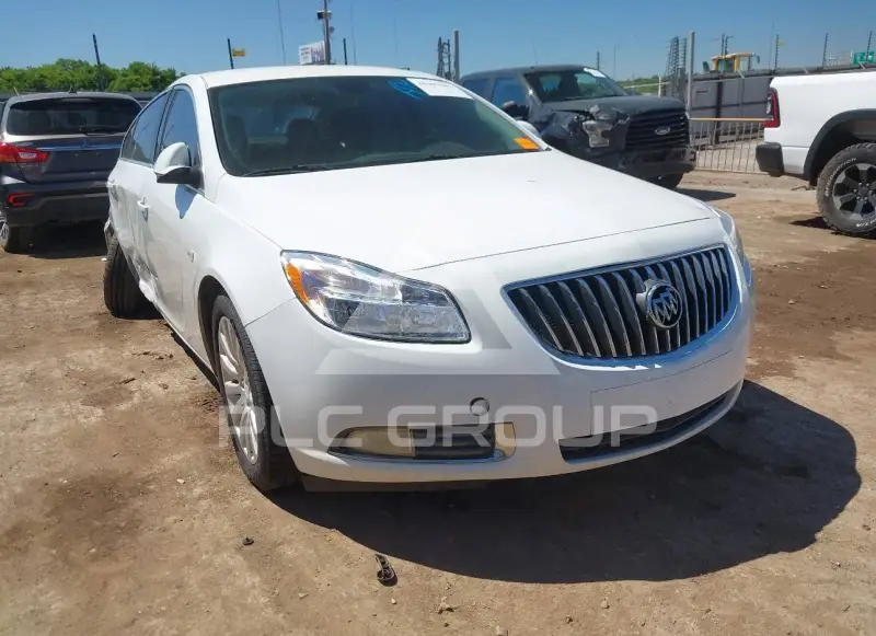 2011 Buick REGAL фото