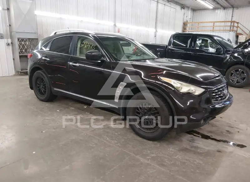 2011 Infinity FX35 фото