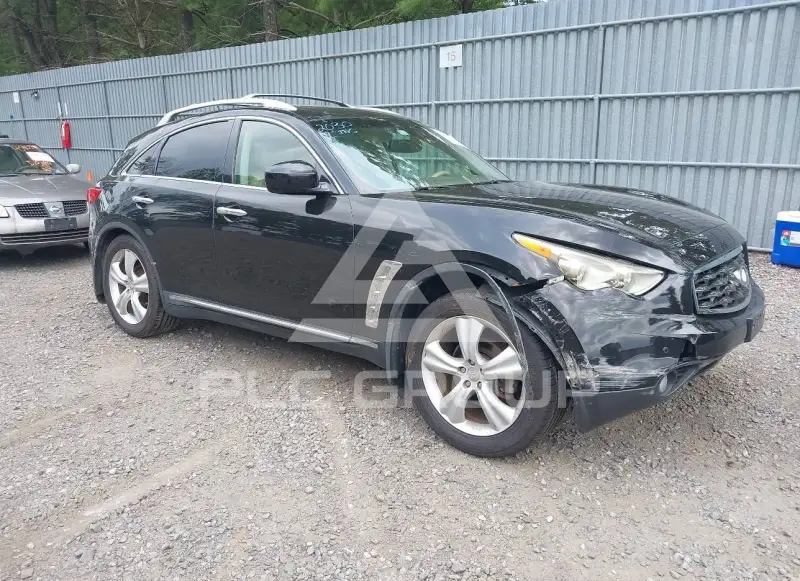 2011 Infinity FX35 фото