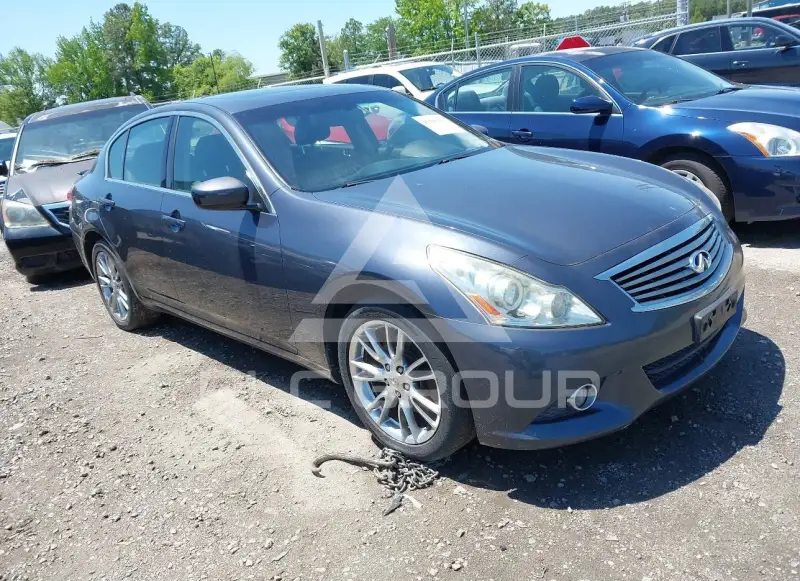 2011 Infinity G37 фото