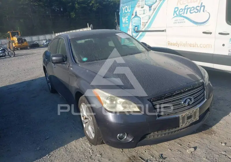 2011 Infinity M37 фото