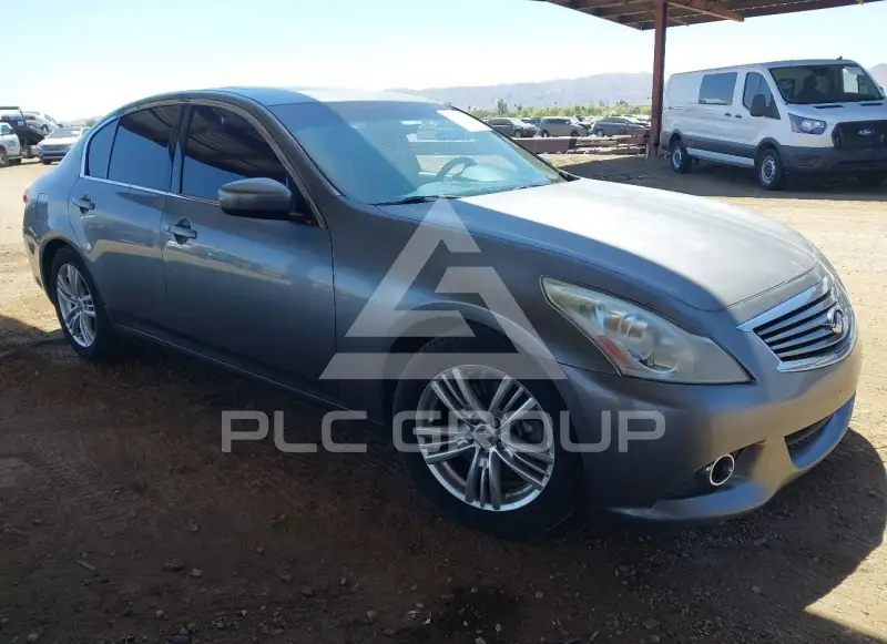 2011 Infinity G37 photo